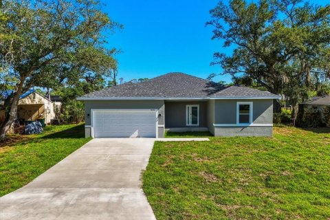Casa en Port Charlotte, Florida 4 dormitorios, 176.98 m2 № 2114608