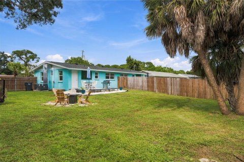 Villa ou maison à louer à Bradenton, Floride: 4 chambres, 140.47 m2 № 2388181 - photo 28