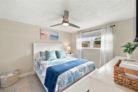Villa ou maison à louer à Bradenton, Floride: 4 chambres, 140.47 m2 № 2388181 - photo 21