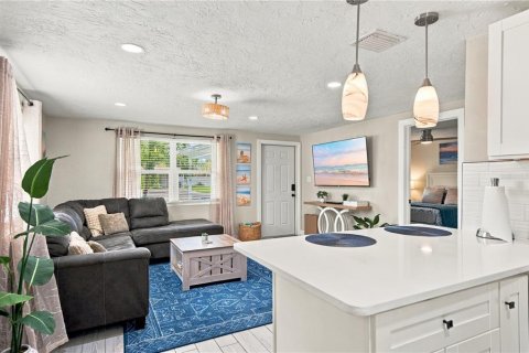 Villa ou maison à louer à Bradenton, Floride: 4 chambres, 140.47 m2 № 2388181 - photo 19
