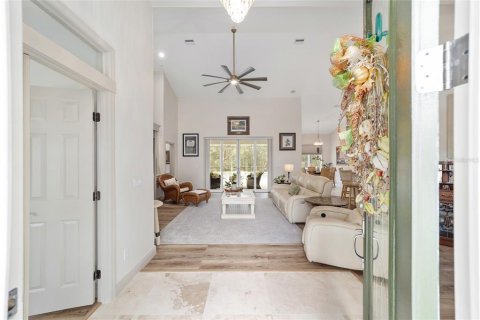 House in Lecanto, Florida 4 bedrooms, 230.96 sq.m. № 1903471 - photo 8