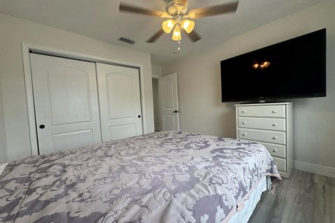 Villa ou maison à vendre à West Palm Beach, Floride: 5 chambres, 180.6 m2 № 2089480 - photo 23