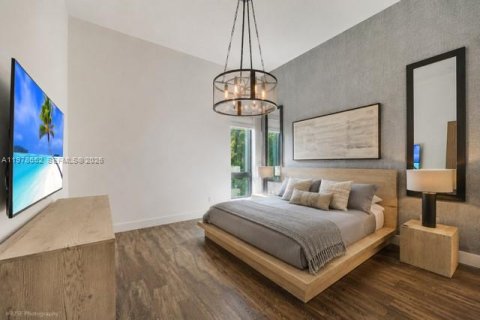 Снять в аренду виллу или дом в Майами, Флорида 5 спален, 460.33м2, № 2079451 - фото 19