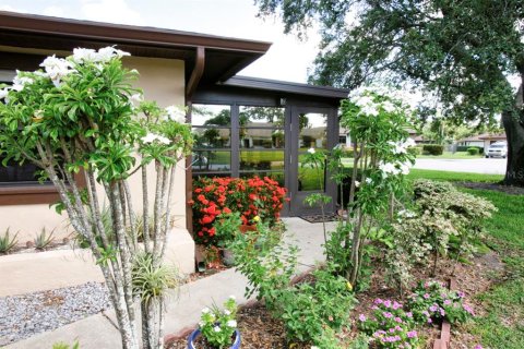 House in Bradenton, Florida 2 bedrooms, 135.82 sq.m. № 2152075 - photo 21