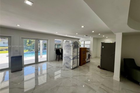 Купить виллу или дом в Пальметто-Бей, Флорида 4 спальни, 276.94м2, № 2040198 - фото 24