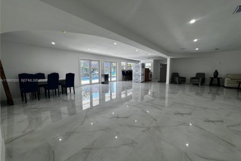 Купить виллу или дом в Пальметто-Бей, Флорида 4 спальни, 276.94м2, № 2040198 - фото 19