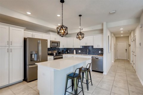 Condo in Kissimmee, Florida, 2 bedrooms  № 1532944 - photo 6