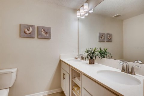 Condo in Kissimmee, Florida, 2 bedrooms  № 1532944 - photo 5