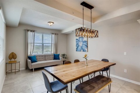 Condo in Kissimmee, Florida, 2 bedrooms  № 1532944 - photo 9