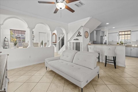 Villa ou maison à vendre à Homestead, Floride: 4 chambres, 244.05 m2 № 1970229 - photo 30