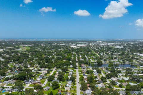 Casa en venta en Saint Petersburg, Florida, 2 dormitorios, 105.35 m2 № 1851101 - foto 20