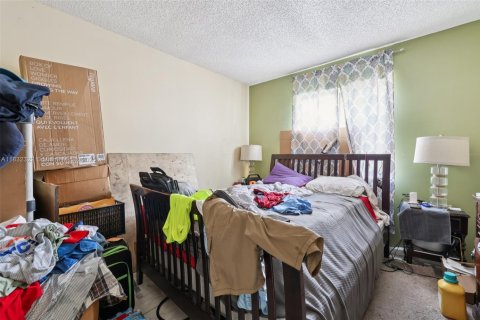 Villa ou maison à vendre à Miami Gardens, Floride: 3 chambres, 110.09 m2 № 1830488 - photo 13