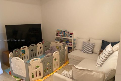 Купить кондоминиум в Ки-Бискейн, Флорида 5 спален, 295.99м2, № 2005830 - фото 13