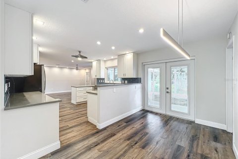 Casa en alquiler en Altamonte Springs, Florida, 3 dormitorios, 151.34 m2 № 1888523 - foto 11