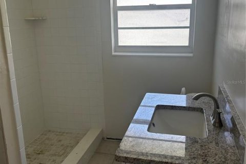 House in Crystal River, Florida 3 bedrooms, 175.68 sq.m. № 1744762 - photo 13