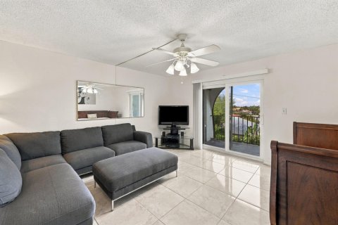 Condo in Fort Lauderdale, Florida, 1 bedroom  № 2397224 - photo 8