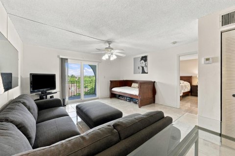 Condo in Fort Lauderdale, Florida, 1 bedroom  № 2397224 - photo 5