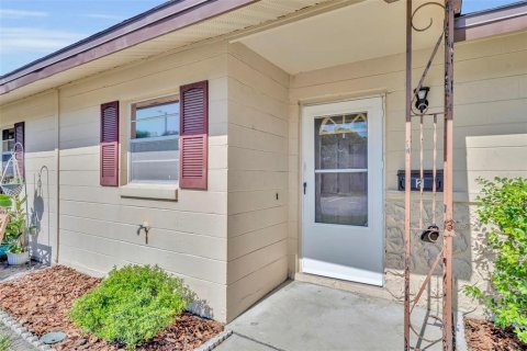 Condominio en venta en DeLand, Florida, 2 dormitorios, 96.9 m2 № 2122533 - foto 23