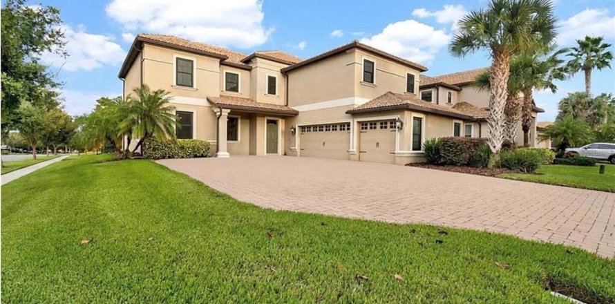 Villa ou maison à Davenport, Floride 5 chambres, 336.58 m2 № 2149431