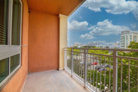 Copropriété à louer à Miami, Floride: 2 chambres, 109.9 m2 № 2288138 - photo 6