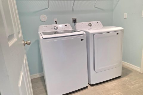 Villa ou maison à vendre à Port St. Lucie, Floride: 3 chambres, 143.26 m2 № 2086269 - photo 25