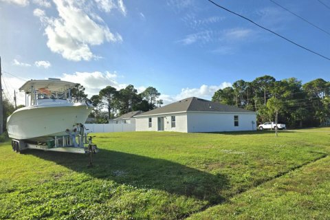 Villa ou maison à vendre à Port St. Lucie, Floride: 3 chambres, 143.26 m2 № 2086269 - photo 4