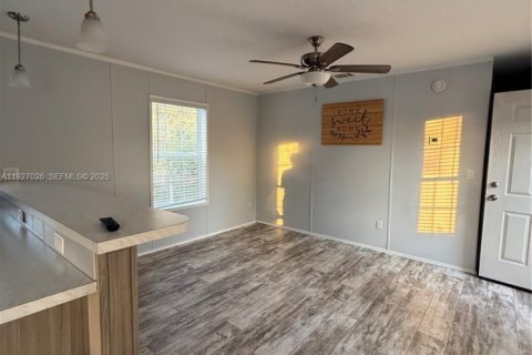 Снять в аренду квартиру в Клуистон, Флорида 2 спальни, 89.19м2, № 1988225 - фото 9