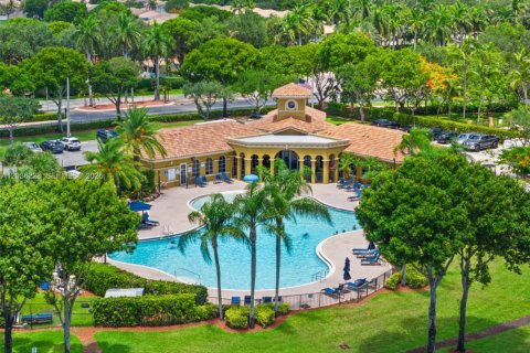 Townhouse in West Palm Beach, Florida 2 bedrooms, 122.82 sq.m. № 2244023 - photo 28