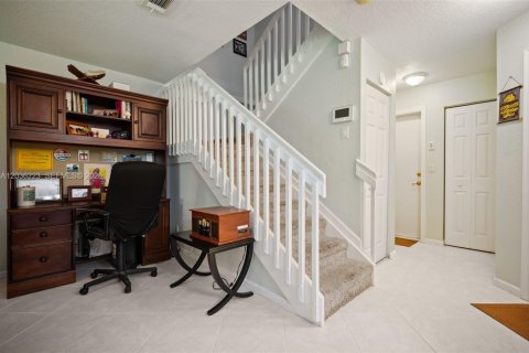 Townhouse in West Palm Beach, Florida 2 bedrooms, 122.82 sq.m. № 2244023 - photo 7