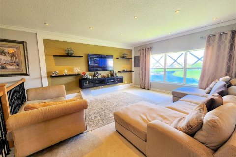 Villa ou maison à vendre à Kissimmee, Floride: 4 chambres, 197.23 m2 № 1838236 - photo 21