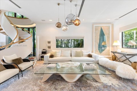 Villa ou maison à vendre à Miami Beach, Floride: 7 chambres, 539.2 m2 № 2357177 - photo 6