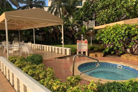 Copropriété à louer à Hollywood, Floride: 1 chambre, 73.39 m2 № 1985339 - photo 21