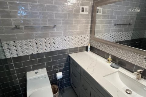 Copropriété à louer à Hollywood, Floride: 1 chambre, 73.39 m2 № 1985339 - photo 14