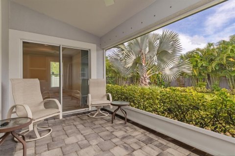 House in North Port, Florida 3 bedrooms, 170.38 sq.m. № 2394125 - photo 14
