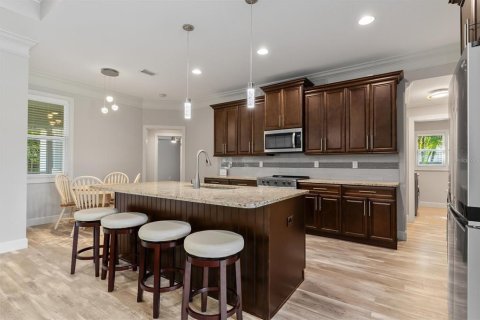 House in North Port, Florida 3 bedrooms, 170.38 sq.m. № 2394125 - photo 4