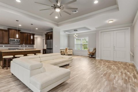 House in North Port, Florida 3 bedrooms, 170.38 sq.m. № 2394125 - photo 9