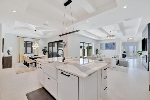 House in Bradenton, Florida 3 bedrooms, 218.69 sq.m. № 1648823 - photo 15