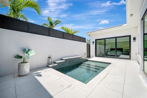 House in Bradenton, Florida 3 bedrooms, 218.69 sq.m. № 1648823 - photo 27