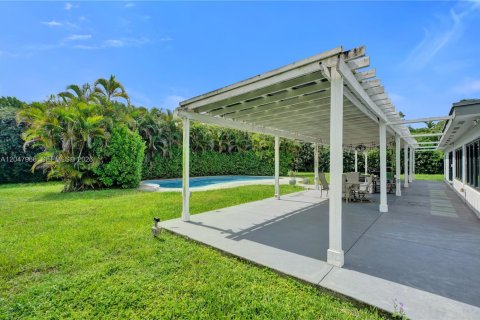 Villa ou maison à louer à Miami, Floride: 3 chambres, 295.24 m2 № 2168366 - photo 26