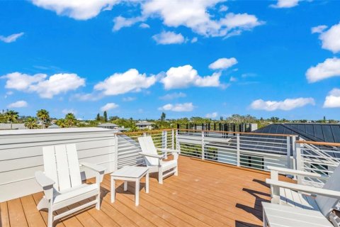 Casa en venta en Anna Maria, Florida, 5 dormitorios, 293.48 m2 № 1214787 - foto 16