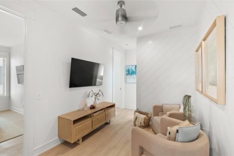 Casa en venta en Anna Maria, Florida, 5 dormitorios, 293.48 m2 № 1214787 - foto 17