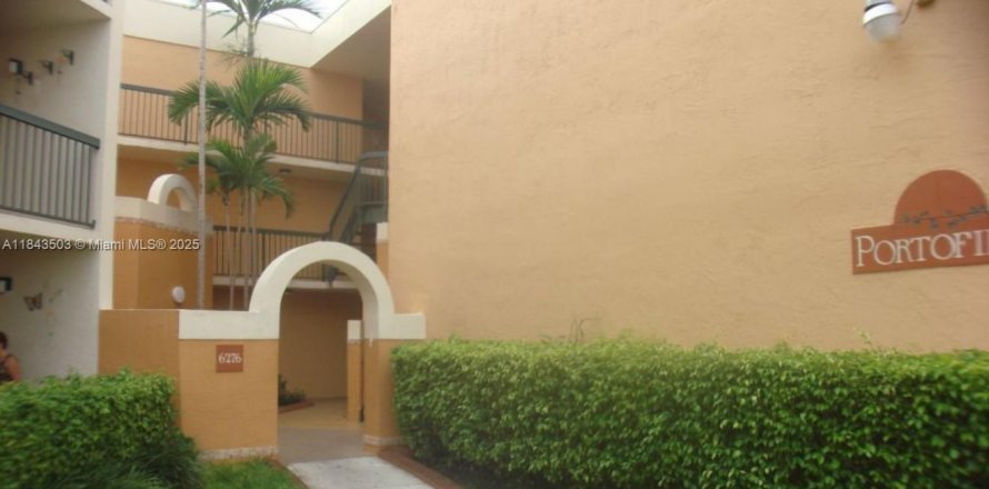 Condo à Hialeah, Floride, 2 chambres № 1836823
