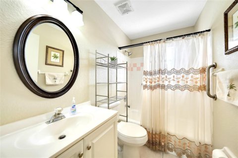 Villa ou maison à vendre à North Port, Floride: 3 chambres, 127 m2 № 1720800 - photo 16