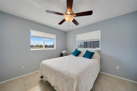 Villa ou maison à vendre à North Port, Floride: 3 chambres, 127 m2 № 1720800 - photo 15