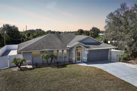 Villa ou maison à vendre à North Port, Floride: 3 chambres, 127 m2 № 1720800 - photo 26