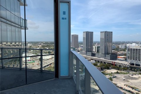 Copropriété à vendre à Miami, Floride: 1 chambre, 87.05 m2 № 2013272 - photo 3