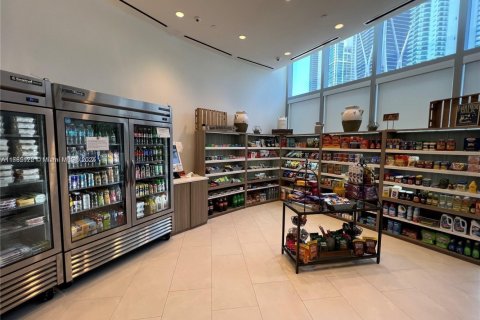 Copropriété à vendre à Miami, Floride: 1 chambre, 87.05 m2 № 2013272 - photo 26