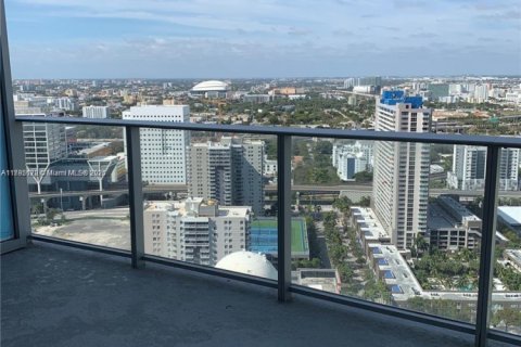 Copropriété à vendre à Miami, Floride: 1 chambre, 87.05 m2 № 2013272 - photo 4