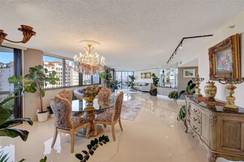 Condo in Aventura, Florida, 3 bedrooms in LANDMARK  № 1423903 - photo 19
