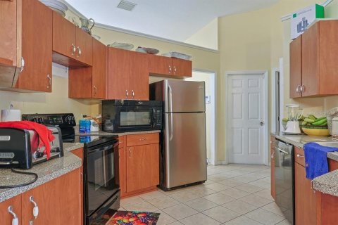 Villa ou maison à vendre à Ocala, Floride: 3 chambres, 204.66 m2 № 2148858 - photo 11